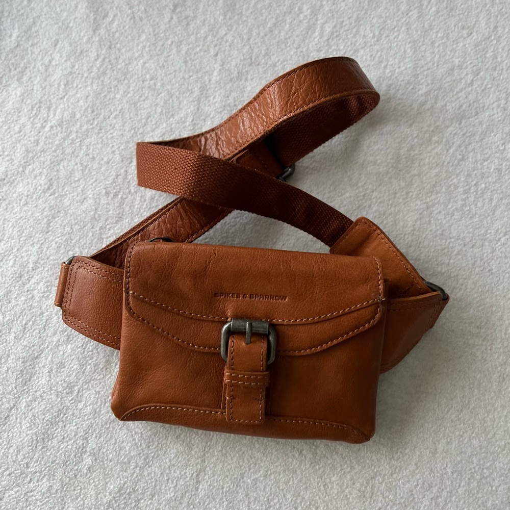 NWOT Spikes & Sparrow Brown Leather Fanny Pack Purse Belt Bag